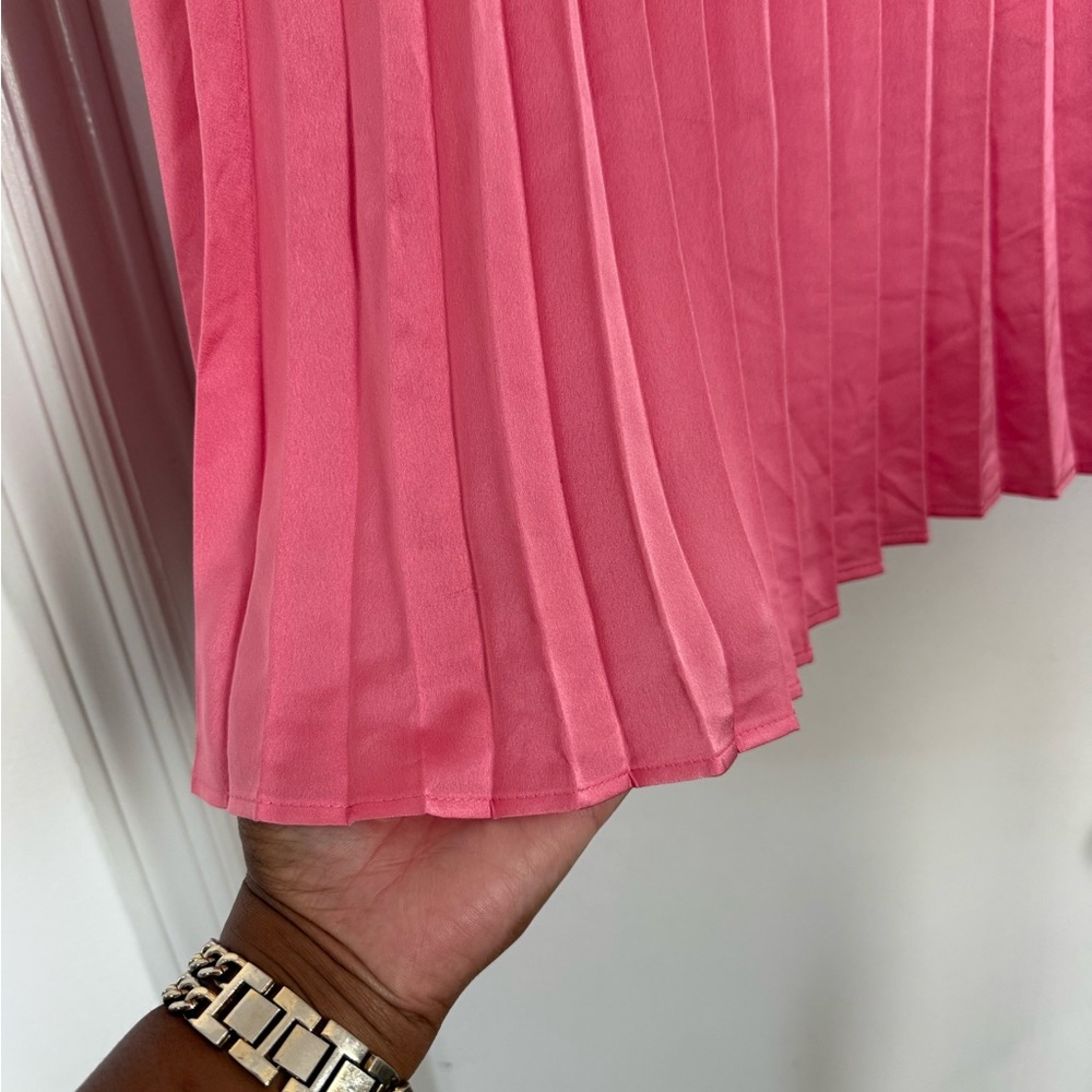Rose Pink Pleated Midi Skirt - Picture 3 of 4